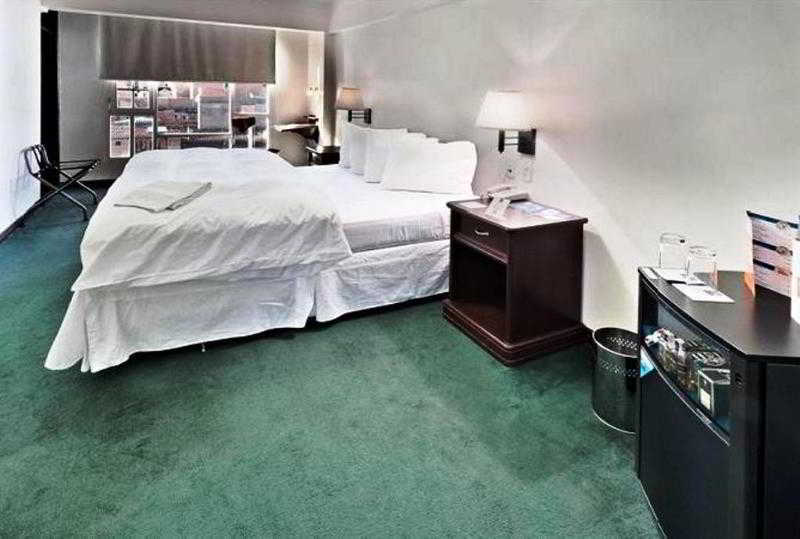 Hotel Lp Columbus La Paz Bagian luar foto