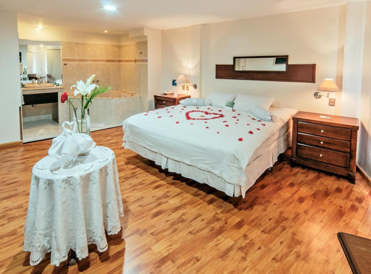 Hotel Lp Columbus La Paz Bagian luar foto
